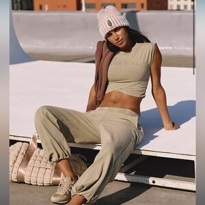 FP Movement Hot Shot Comfy Set